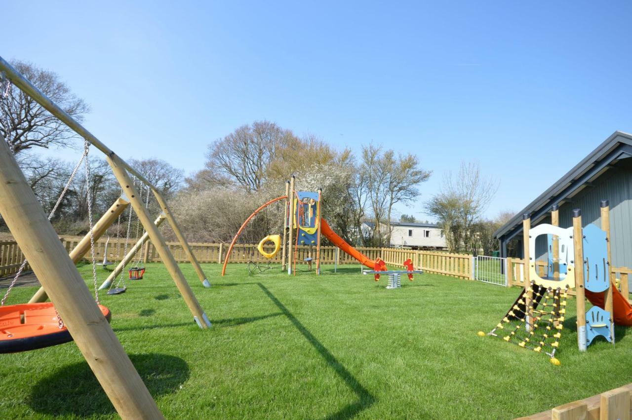 Camping Pods, Carlton Meres Holiday Park Rendham Exteriér fotografie